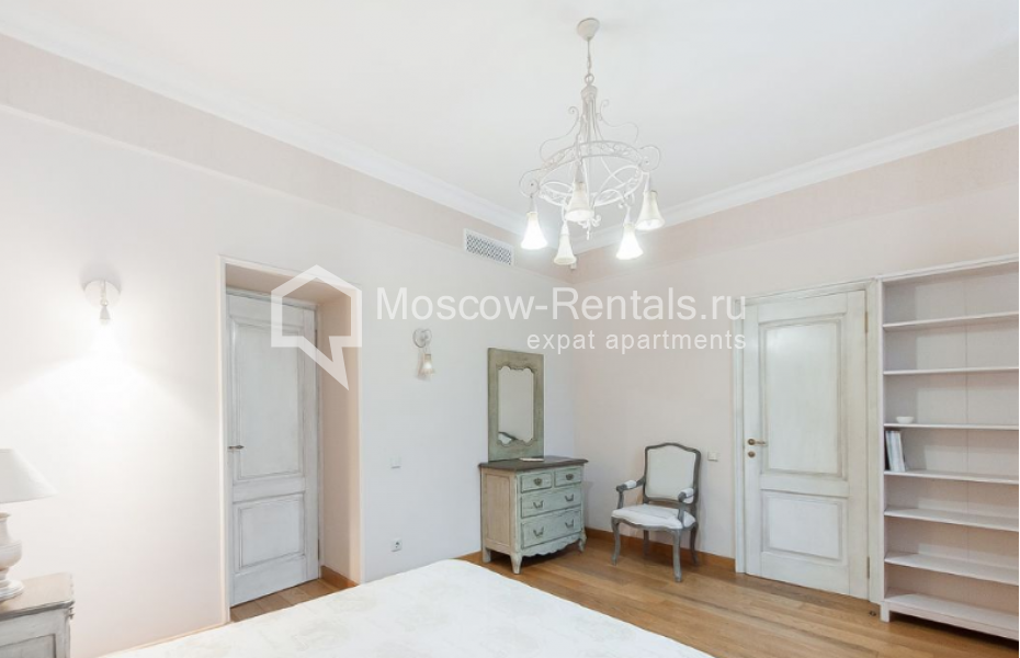 Photo #12 3-room (2 BR) apartment for <a href="http://moscow-rentals.ru/en/articles/long-term-rent" target="_blank">a long-term</a> rent
 in Russia, Moscow, Pyatnitskaya str, 53/18с1