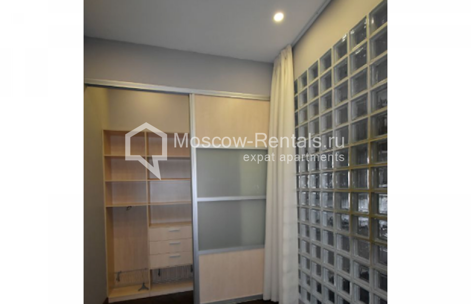 Photo #21 3-room (2 BR) apartment for <a href="http://moscow-rentals.ru/en/articles/long-term-rent" target="_blank">a long-term</a> rent
 in Russia, Moscow, Shabolovka str, 10к1