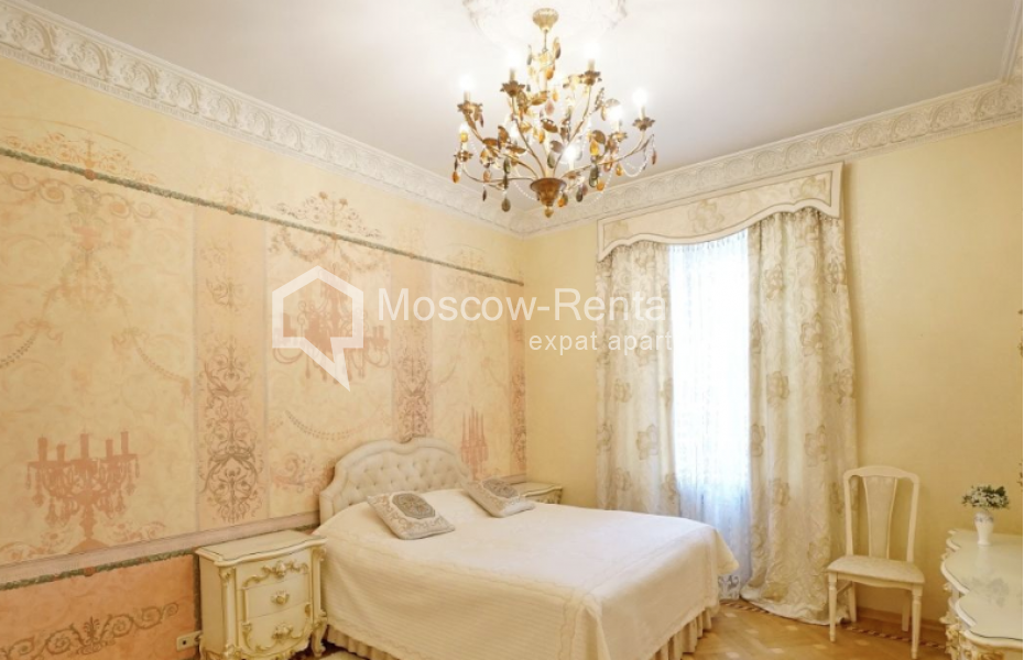 Photo #15 4-room (3 BR) apartment for <a href="http://moscow-rentals.ru/en/articles/long-term-rent" target="_blank">a long-term</a> rent
 in Russia, Moscow, M. Bronnaya str, 31/13