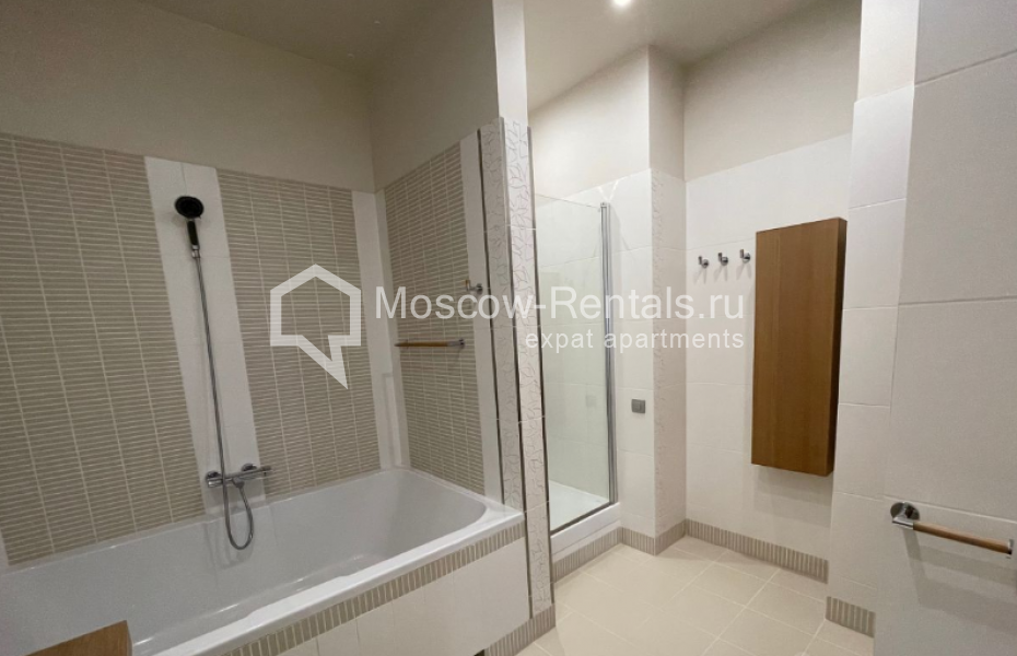 Photo #24 4-room (3 BR) apartment for <a href="http://moscow-rentals.ru/en/articles/long-term-rent" target="_blank">a long-term</a> rent
 in Russia, Moscow, Dolgorukovskaya str, 6