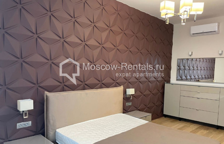 Photo #12 4-room (3 BR) apartment for <a href="http://moscow-rentals.ru/en/articles/long-term-rent" target="_blank">a long-term</a> rent
 in Russia, Moscow, Dolgorukovskaya str, 6