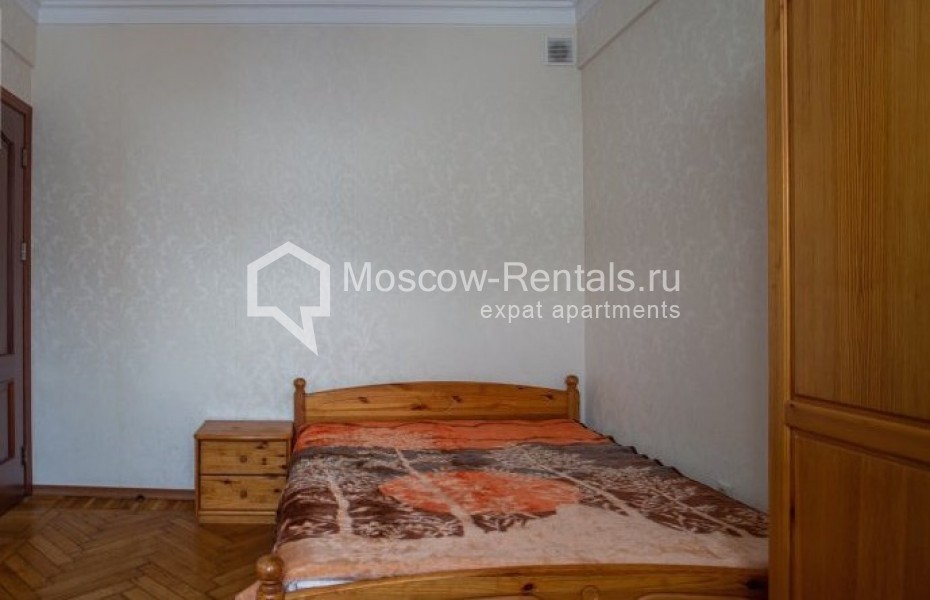 Photo #6 2-room (1 BR) apartment for <a href="http://moscow-rentals.ru/en/articles/long-term-rent" target="_blank">a long-term</a> rent
 in Russia, Moscow, B. Ordynka str, 34-38
