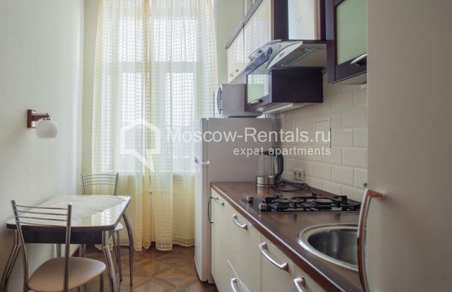 Photo #1 2-room (1 BR) apartment for <a href="http://moscow-rentals.ru/en/articles/long-term-rent" target="_blank">a long-term</a> rent
 in Russia, Moscow, B. Ordynka str, 34-38