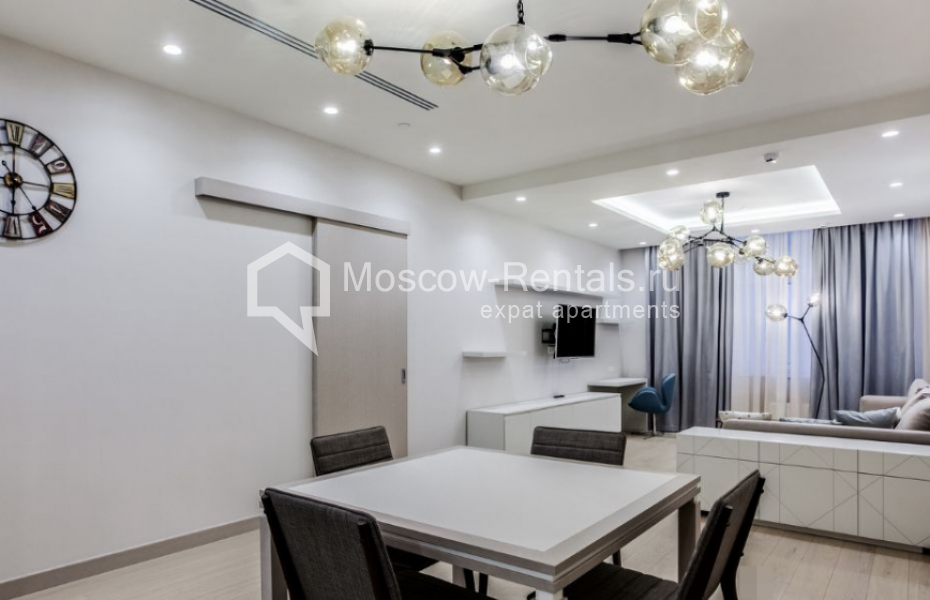 Photo #1 2-room (1 BR) apartment for <a href="http://moscow-rentals.ru/en/articles/long-term-rent" target="_blank">a long-term</a> rent
 in Russia, Moscow, New Arbat str, 32