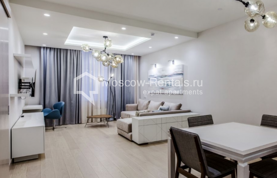 Photo #2 2-room (1 BR) apartment for <a href="http://moscow-rentals.ru/en/articles/long-term-rent" target="_blank">a long-term</a> rent
 in Russia, Moscow, New Arbat str, 32