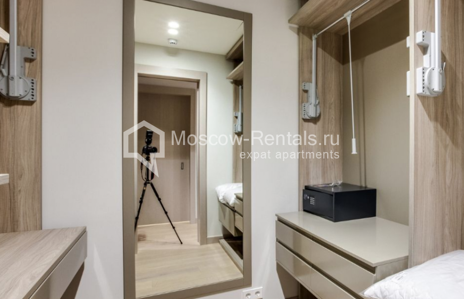 Photo #13 2-room (1 BR) apartment for <a href="http://moscow-rentals.ru/en/articles/long-term-rent" target="_blank">a long-term</a> rent
 in Russia, Moscow, New Arbat str, 32