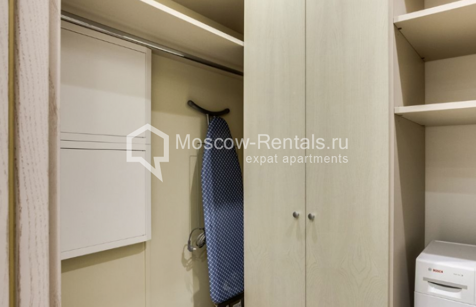 Photo #14 2-room (1 BR) apartment for <a href="http://moscow-rentals.ru/en/articles/long-term-rent" target="_blank">a long-term</a> rent
 in Russia, Moscow, New Arbat str, 32