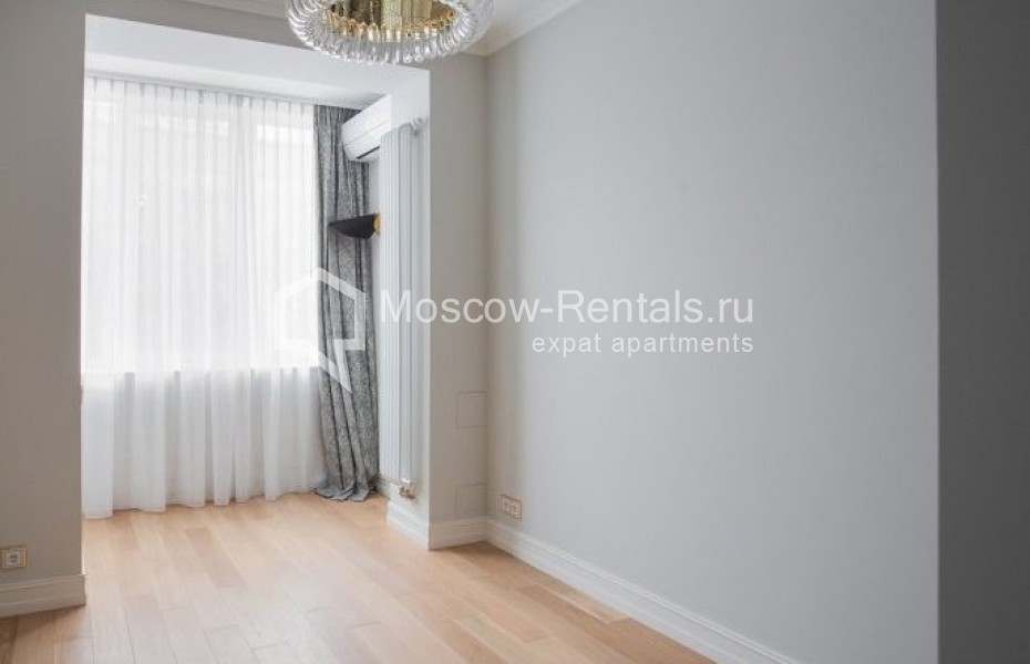 Photo #7 3-room (2 BR) apartment for <a href="http://moscow-rentals.ru/en/articles/long-term-rent" target="_blank">a long-term</a> rent
 in Russia, Moscow, 1st Smolenskyi lane, 9С1