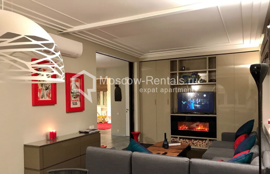 Photo #1 3-room (2 BR) apartment for <a href="http://moscow-rentals.ru/en/articles/long-term-rent" target="_blank">a long-term</a> rent
 in Russia, Moscow, M. Bronnaya str, 13