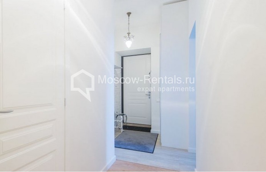 Photo #7 2-room (1 BR) apartment for <a href="http://moscow-rentals.ru/en/articles/long-term-rent" target="_blank">a long-term</a> rent
 in Russia, Moscow, Smolenskaya-Sennaya str, 23/25