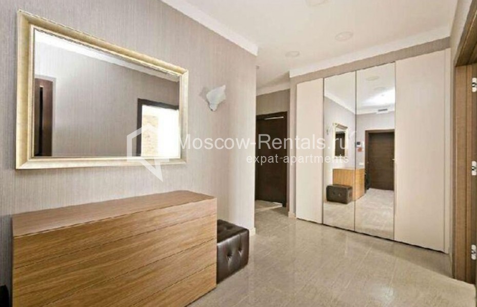 Photo #10 3-room (2 BR) apartment for <a href="http://moscow-rentals.ru/en/articles/long-term-rent" target="_blank">a long-term</a> rent
 in Russia, Moscow, B. Tishinkskyi lane, 10С1