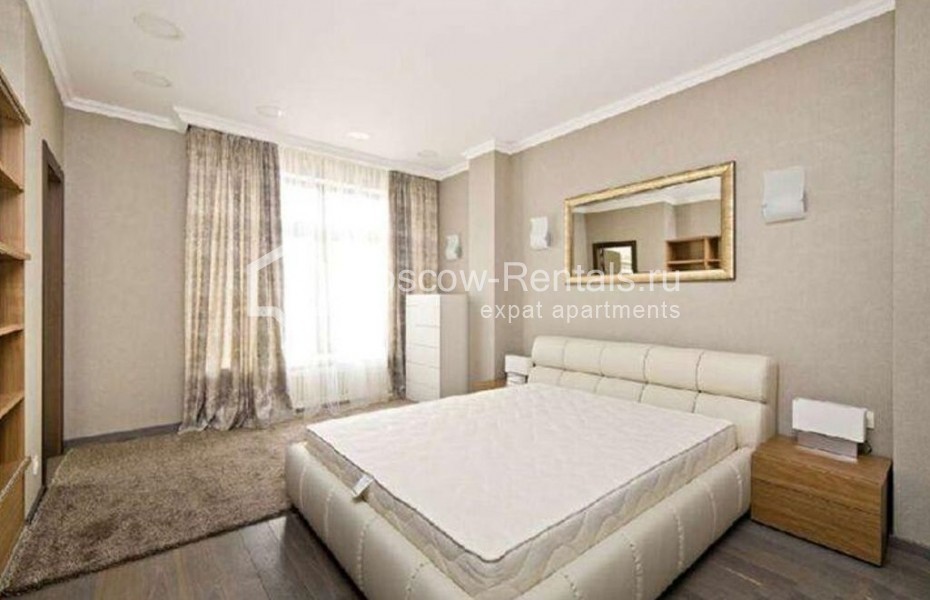 Photo #5 3-room (2 BR) apartment for <a href="http://moscow-rentals.ru/en/articles/long-term-rent" target="_blank">a long-term</a> rent
 in Russia, Moscow, B. Tishinkskyi lane, 10С1