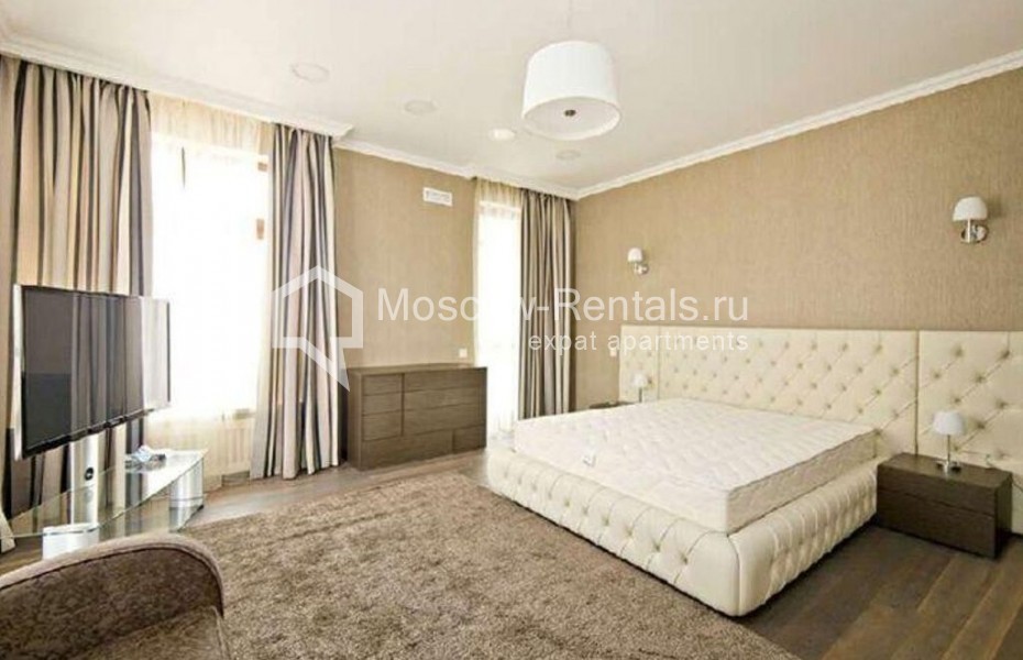 Photo #6 3-room (2 BR) apartment for <a href="http://moscow-rentals.ru/en/articles/long-term-rent" target="_blank">a long-term</a> rent
 in Russia, Moscow, B. Tishinkskyi lane, 10С1