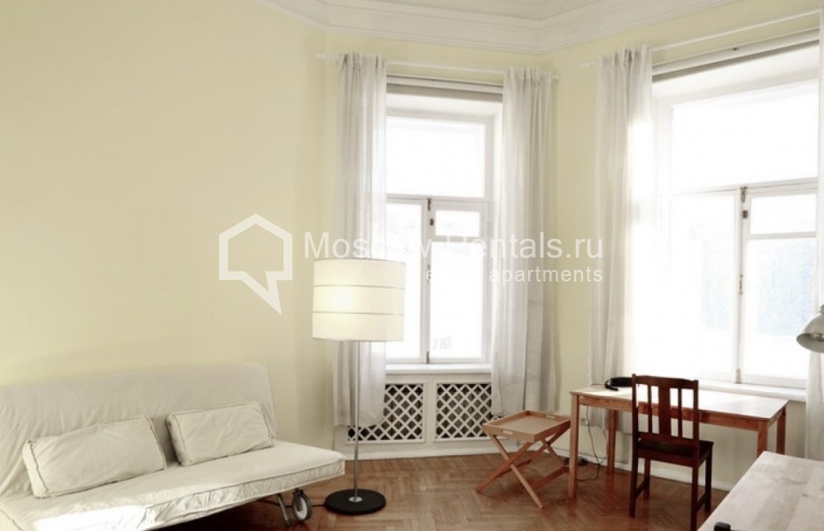 Photo #16 4-room (3 BR) apartment for <a href="http://moscow-rentals.ru/en/articles/long-term-rent" target="_blank">a long-term</a> rent
 in Russia, Moscow, Maly Vlasievsky lane, 14/23