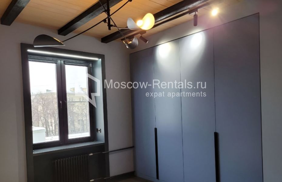 Photo #10 3-room (2 BR) apartment for <a href="http://moscow-rentals.ru/en/articles/long-term-rent" target="_blank">a long-term</a> rent
 in Russia, Moscow, B. Palashevskyi lane, 14А