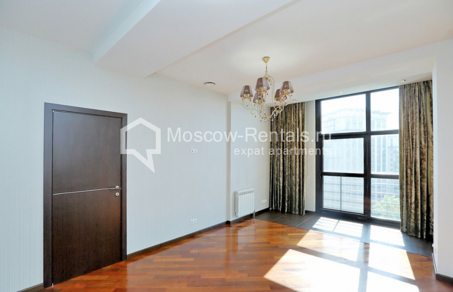 Photo #9 4-room (3 BR) apartment for <a href="http://moscow-rentals.ru/en/articles/long-term-rent" target="_blank">a long-term</a> rent
 in Russia, Moscow, Dokhturovskyi lane, 6