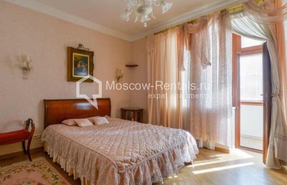 Photo #7 4-room (3 BR) apartment for <a href="http://moscow-rentals.ru/en/articles/long-term-rent" target="_blank">a long-term</a> rent
 in Russia, Moscow, Zoologicheskaya str, 30С2
