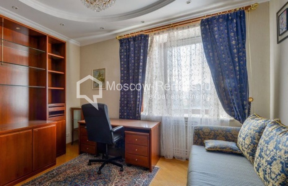 Photo #11 4-room (3 BR) apartment for <a href="http://moscow-rentals.ru/en/articles/long-term-rent" target="_blank">a long-term</a> rent
 in Russia, Moscow, Zoologicheskaya str, 30С2
