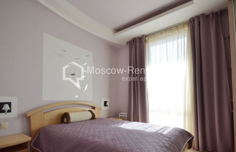 Photo #1 2-room (1 BR) apartment for <a href="http://moscow-rentals.ru/en/articles/long-term-rent" target="_blank">a long-term</a> rent
 in Russia, Moscow, Strastnoi blv, 10к1