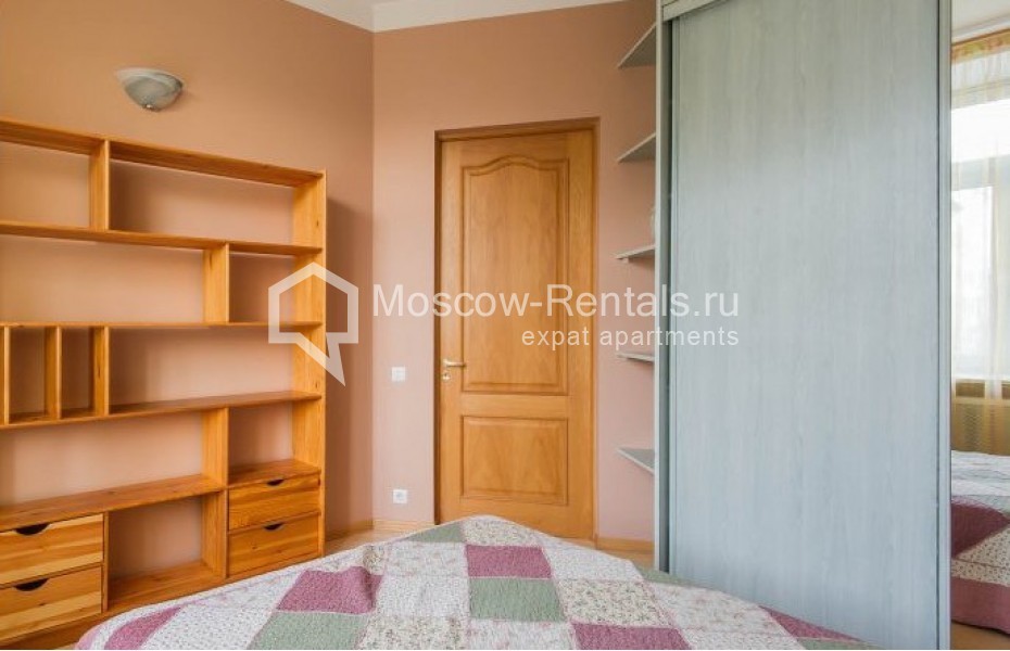 Photo #9 4-room (3 BR) apartment for <a href="http://moscow-rentals.ru/en/articles/long-term-rent" target="_blank">a long-term</a> rent
 in Russia, Moscow, Profsoyuznaya str, 5/9
