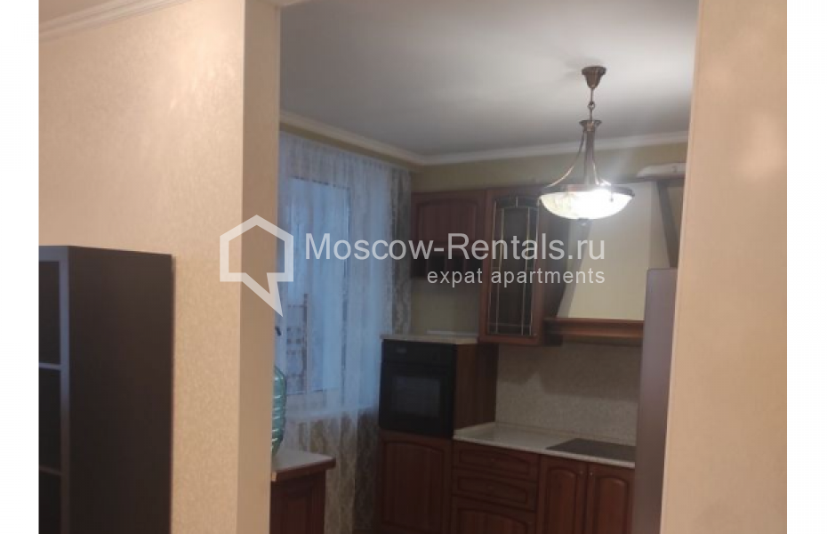 Photo #3 4-room (3 BR) apartment for <a href="http://moscow-rentals.ru/en/articles/long-term-rent" target="_blank">a long-term</a> rent
 in Russia, Moscow, Nakhimovskyi prosp, 56