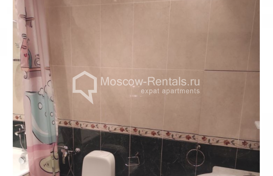 Photo #20 4-room (3 BR) apartment for <a href="http://moscow-rentals.ru/en/articles/long-term-rent" target="_blank">a long-term</a> rent
 in Russia, Moscow, Nakhimovskyi prosp, 56