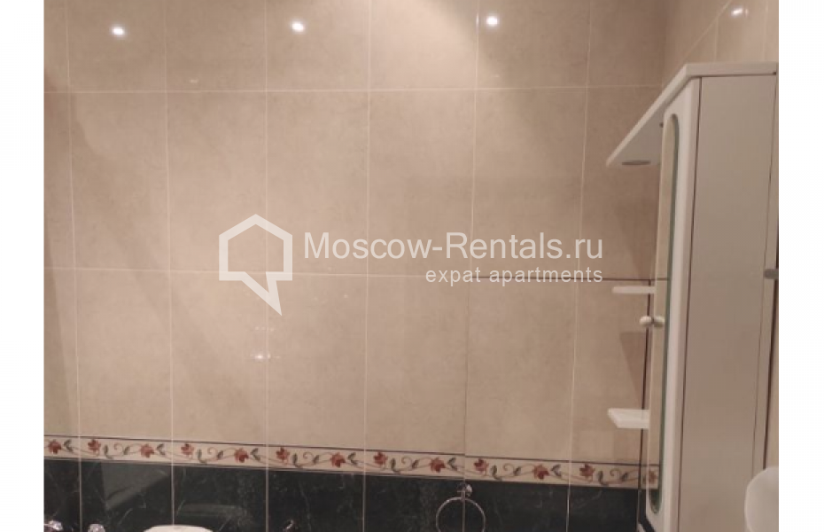 Photo #19 4-room (3 BR) apartment for <a href="http://moscow-rentals.ru/en/articles/long-term-rent" target="_blank">a long-term</a> rent
 in Russia, Moscow, Nakhimovskyi prosp, 56