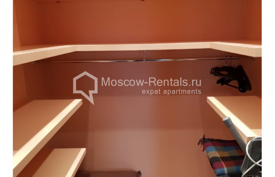 Photo #24 4-room (3 BR) apartment for <a href="http://moscow-rentals.ru/en/articles/long-term-rent" target="_blank">a long-term</a> rent
 in Russia, Moscow, Profsoyuznaya str, 41