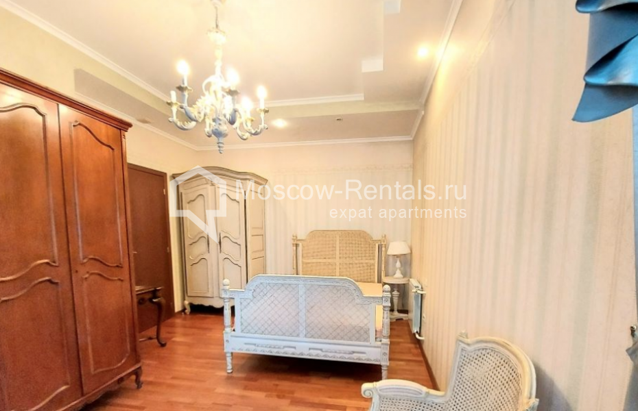 Photo #10 4-room (3 BR) apartment for <a href="http://moscow-rentals.ru/en/articles/long-term-rent" target="_blank">a long-term</a> rent
 in Russia, Moscow, Arkhitektora Vlasova str, 20