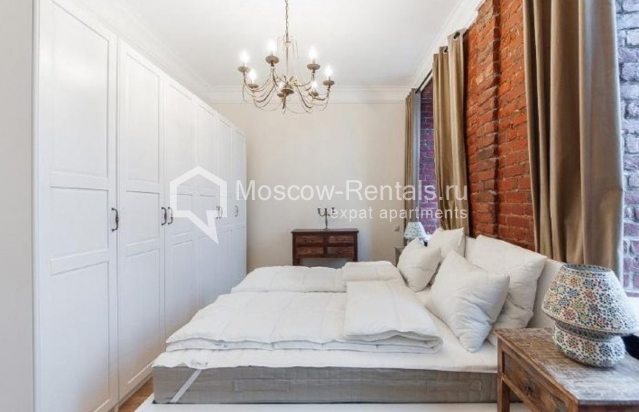 Photo #11 3-room (2 BR) apartment for <a href="http://moscow-rentals.ru/en/articles/long-term-rent" target="_blank">a long-term</a> rent
 in Russia, Moscow, Tverskaya str, 29К2