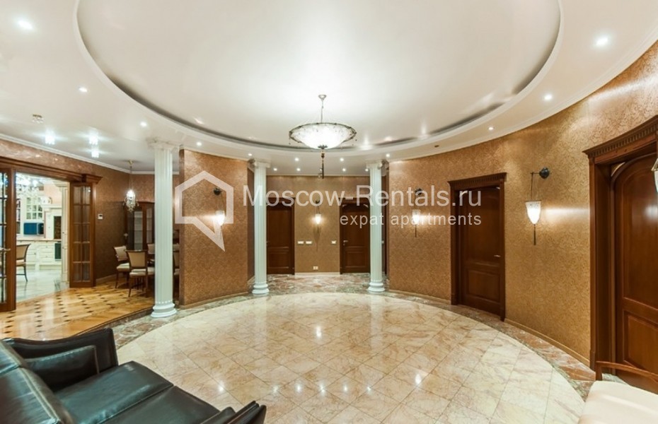 Photo #14 5-room (4 BR) apartment for <a href="http://moscow-rentals.ru/en/articles/long-term-rent" target="_blank">a long-term</a> rent
 in Russia, Moscow, Bolshoi Levshinsky lane, 11