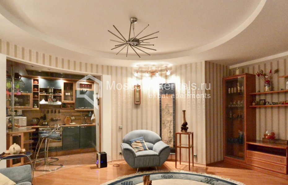 Photo #3 2-room (1 BR) apartment for <a href="http://moscow-rentals.ru/en/articles/long-term-rent" target="_blank">a long-term</a> rent
 in Russia, Moscow, Zoologicheskaya str, 4
