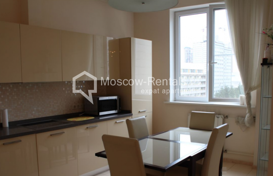 Photo #2 2-room (1 BR) apartment for <a href="http://moscow-rentals.ru/en/articles/long-term-rent" target="_blank">a long-term</a> rent
 in Russia, Moscow, Akademika Anokhina str, 4К1