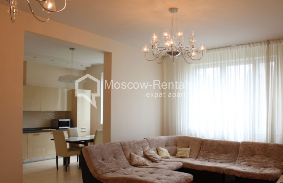 Photo #1 2-room (1 BR) apartment for <a href="http://moscow-rentals.ru/en/articles/long-term-rent" target="_blank">a long-term</a> rent
 in Russia, Moscow, Akademika Anokhina str, 4К1