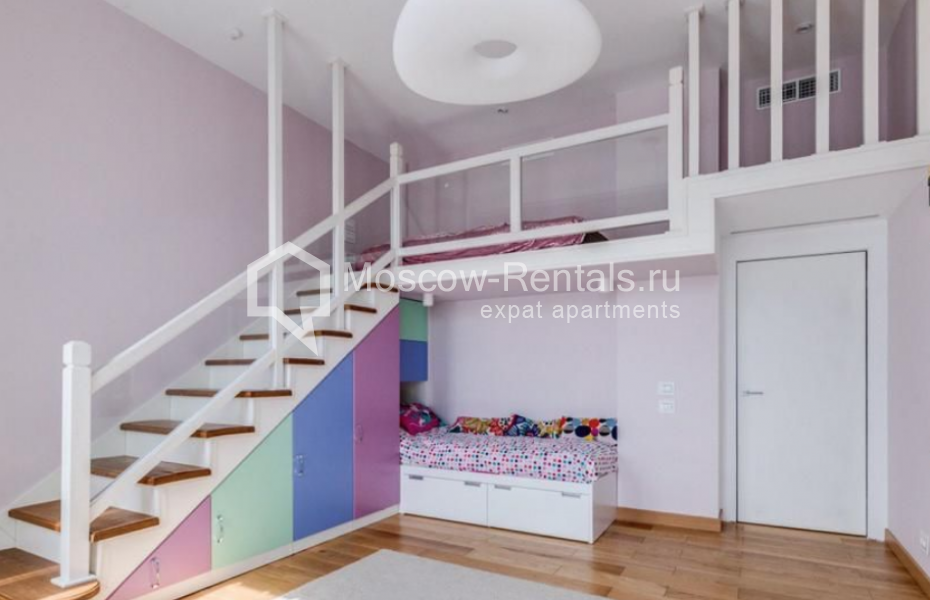 Photo #7 3-room (2 BR) apartment for <a href="http://moscow-rentals.ru/en/articles/long-term-rent" target="_blank">a long-term</a> rent
 in Russia, Moscow, Efremova str, 10с1к4/4