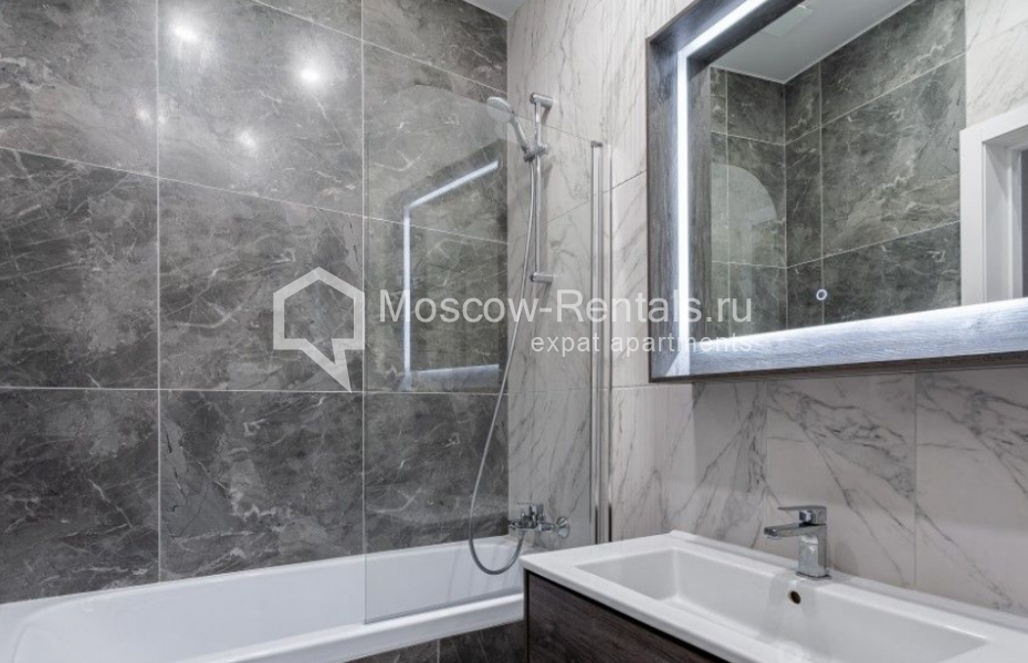 Photo #12 3-room (2 BR) apartment for <a href="http://moscow-rentals.ru/en/articles/long-term-rent" target="_blank">a long-term</a> rent
 in Russia, Moscow, Ermolaevskyi lane, 8