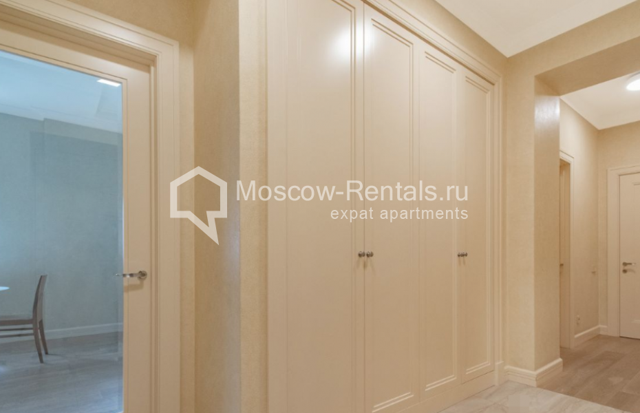 Photo #13 3-room (2 BR) apartment for <a href="http://moscow-rentals.ru/en/articles/long-term-rent" target="_blank">a long-term</a> rent
 in Russia, Moscow, B. Bronnaya str, 7