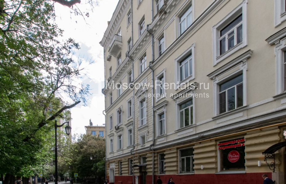 Photo #16 3-room (2 BR) apartment for <a href="http://moscow-rentals.ru/en/articles/long-term-rent" target="_blank">a long-term</a> rent
 in Russia, Moscow, B. Bronnaya str, 7