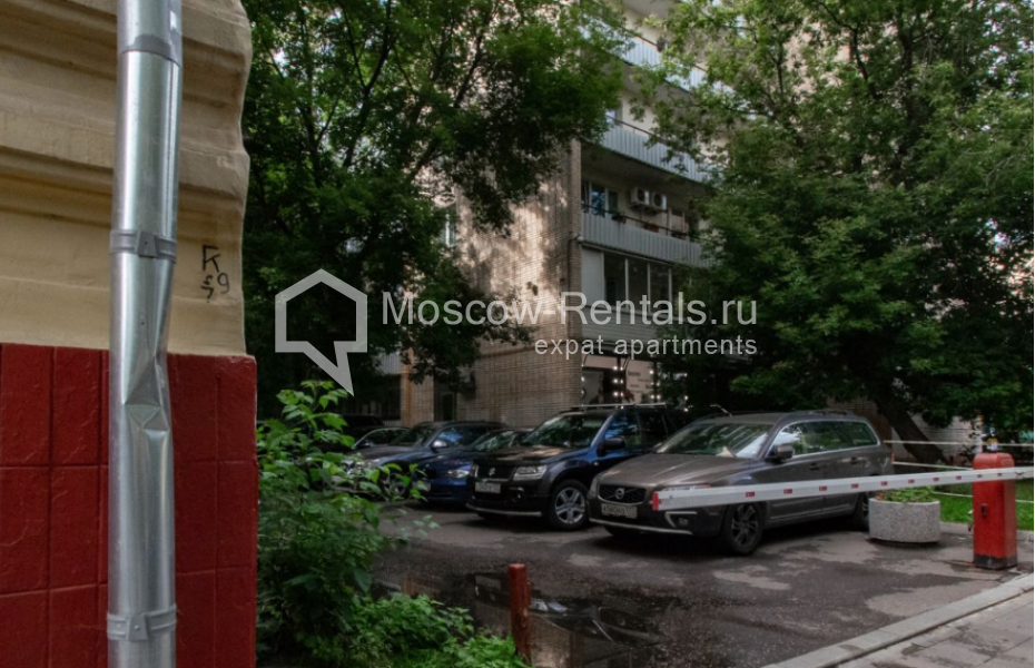 Photo #17 3-room (2 BR) apartment for <a href="http://moscow-rentals.ru/en/articles/long-term-rent" target="_blank">a long-term</a> rent
 in Russia, Moscow, B. Bronnaya str, 7