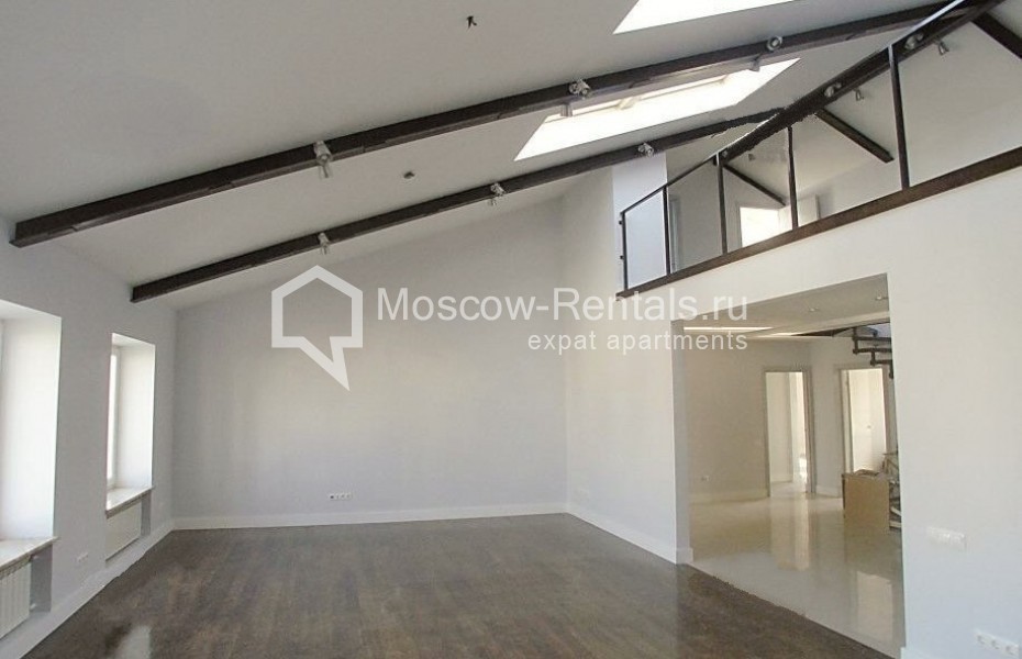 Photo #10 6-room (5 BR) apartment for <a href="http://moscow-rentals.ru/en/articles/long-term-rent" target="_blank">a long-term</a> rent
 in Russia, Moscow, Arbat str, 27/47