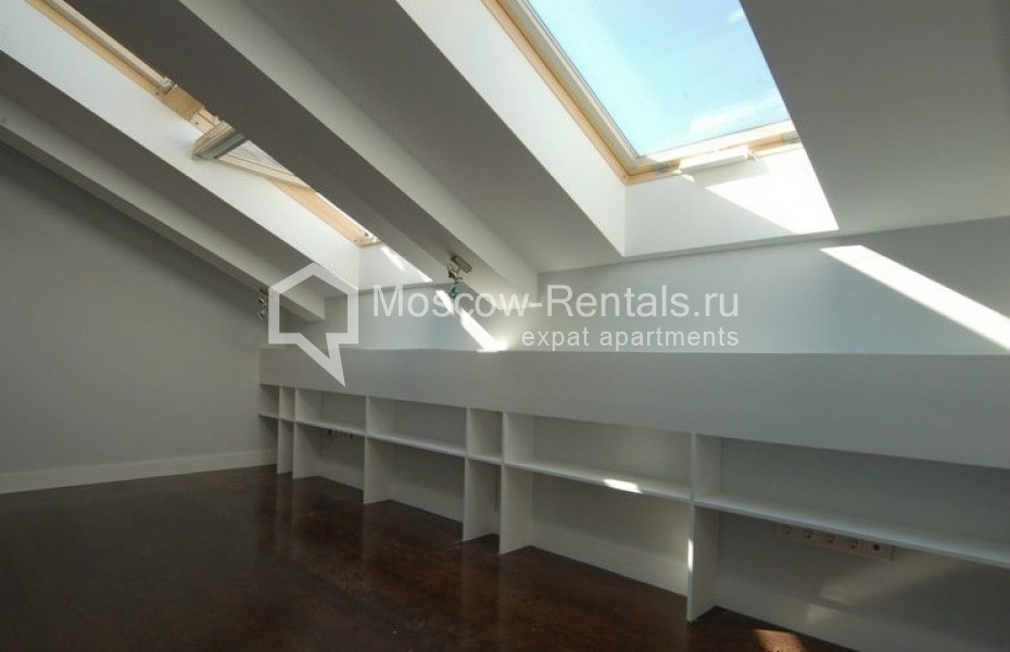 Photo #11 6-room (5 BR) apartment for <a href="http://moscow-rentals.ru/en/articles/long-term-rent" target="_blank">a long-term</a> rent
 in Russia, Moscow, Arbat str, 27/47