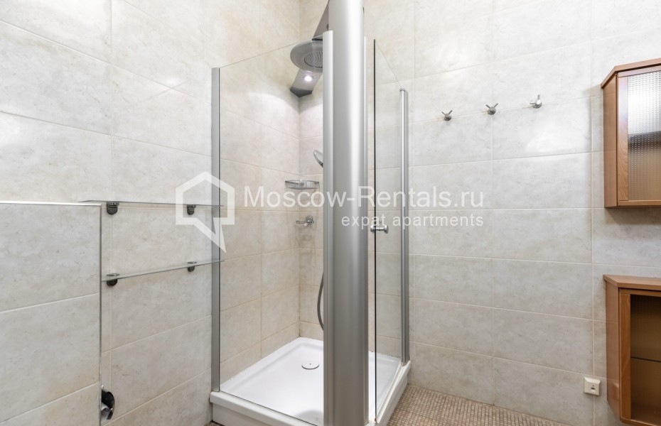 Photo #11 2-room (1 BR) apartment for <a href="http://moscow-rentals.ru/en/articles/long-term-rent" target="_blank">a long-term</a> rent
 in Russia, Moscow, Povarskaya str, 29/36С1