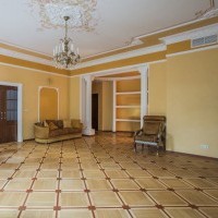 Photo #2 4-room (3 BR) apartment for <a href="http://moscow-rentals.ru/en/articles/long-term-rent" target="_blank">a long-term</a> rent
 in Russia, Moscow, 1st Obydenskyi lane, 5