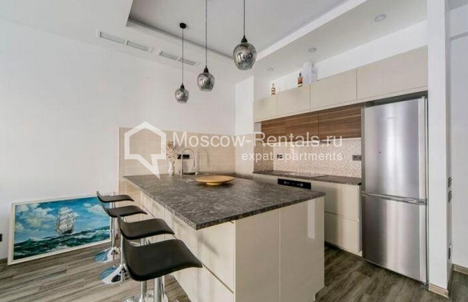 Photo #6 2-room (1 BR) apartment for <a href="http://moscow-rentals.ru/en/articles/long-term-rent" target="_blank">a long-term</a> rent
 in Russia, Moscow, Shluzovaya emb, 2А