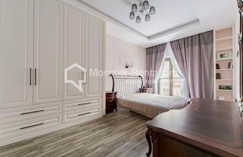 Photo #9 2-room (1 BR) apartment for <a href="http://moscow-rentals.ru/en/articles/long-term-rent" target="_blank">a long-term</a> rent
 in Russia, Moscow, Shluzovaya emb, 2А
