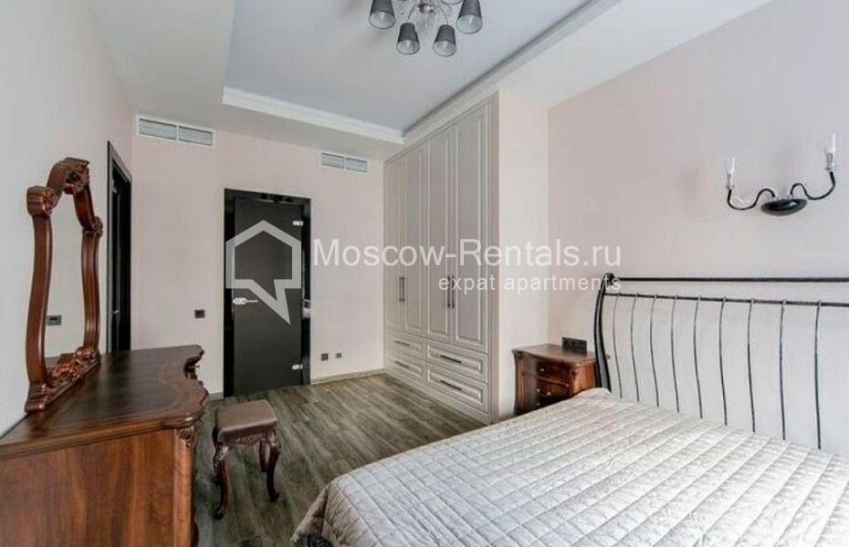Photo #10 2-room (1 BR) apartment for <a href="http://moscow-rentals.ru/en/articles/long-term-rent" target="_blank">a long-term</a> rent
 in Russia, Moscow, Shluzovaya emb, 2А