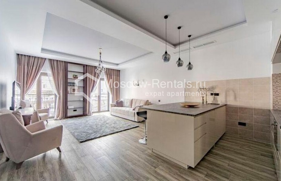 Photo #1 2-room (1 BR) apartment for <a href="http://moscow-rentals.ru/en/articles/long-term-rent" target="_blank">a long-term</a> rent
 in Russia, Moscow, Shluzovaya emb, 2А