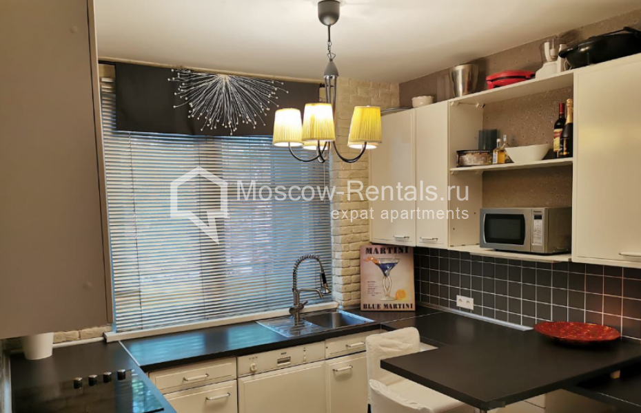 Photo #7 3-room (2 BR) apartment for <a href="http://moscow-rentals.ru/en/articles/long-term-rent" target="_blank">a long-term</a> rent
 in Russia, Moscow, 3rd Yamskogo Polya, 17