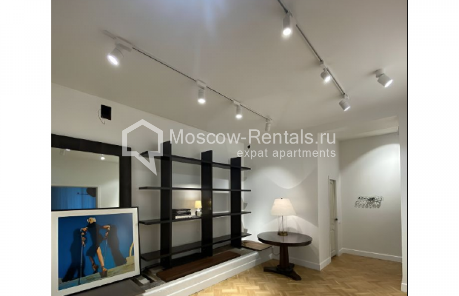 Photo #1 2-room (1 BR) apartment for <a href="http://moscow-rentals.ru/en/articles/long-term-rent" target="_blank">a long-term</a> rent
 in Russia, Moscow, Spiridonovka str, 19