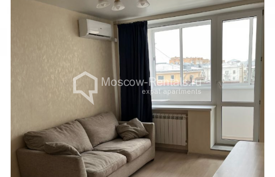 Photo #1 2-room (1 BR) apartment for <a href="http://moscow-rentals.ru/en/articles/long-term-rent" target="_blank">a long-term</a> rent
 in Russia, Moscow, Podsosenskyi lane, 8АС2